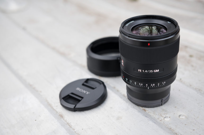 OUR CHOICE AMONGST THE BEST Lenses FOR THE SONY A7CR: SONY 35MM F1.4 GM