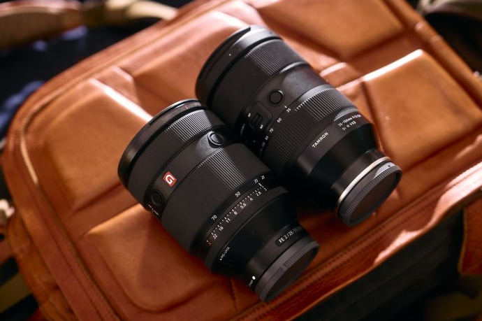 Compared to the Tamron 35-150mm f2-2. 8